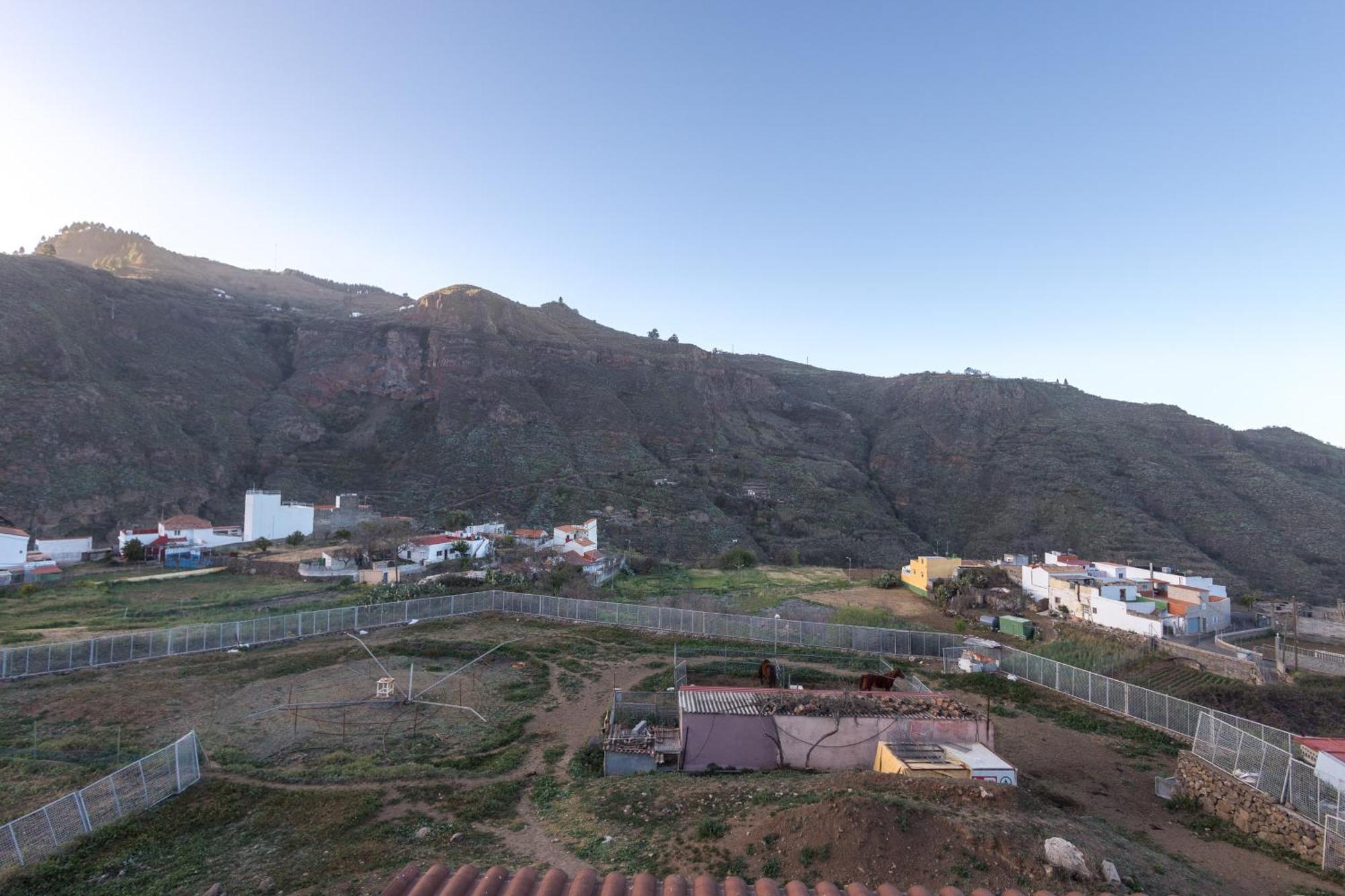 Balcon De La Mina Suites - Aircon And Terrace With Views Vega de San Mateo Exteriör bild